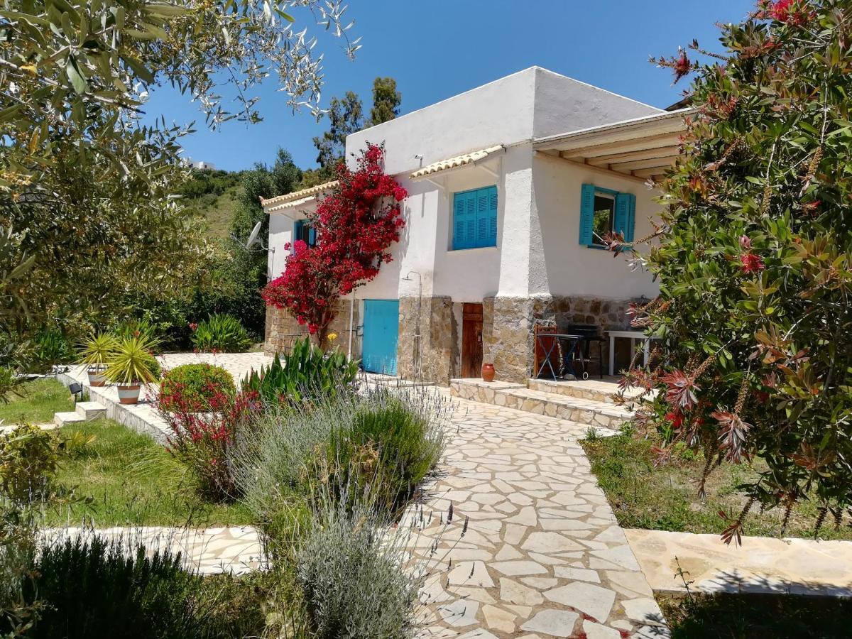 Lemon Tree Cottage Finikounta Exterior photo