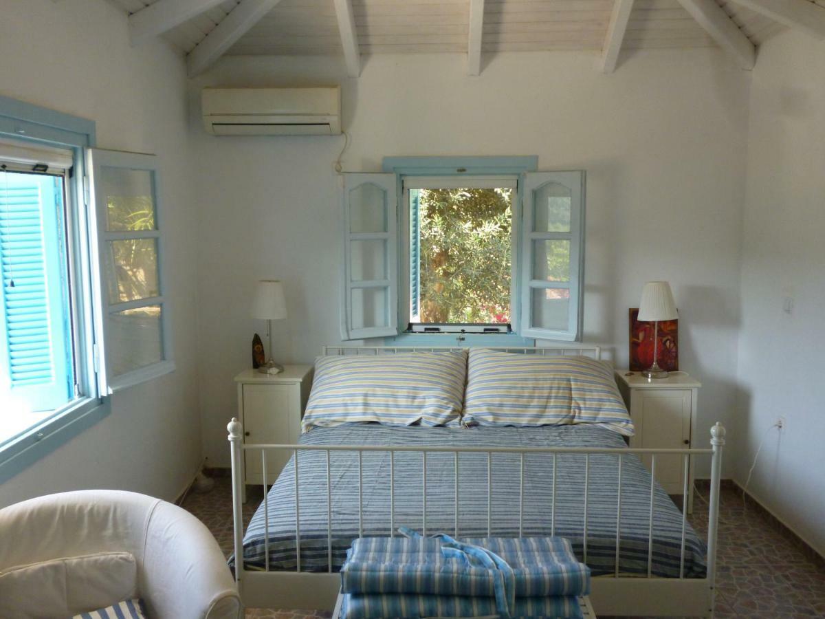 Lemon Tree Cottage Finikounta Exterior photo