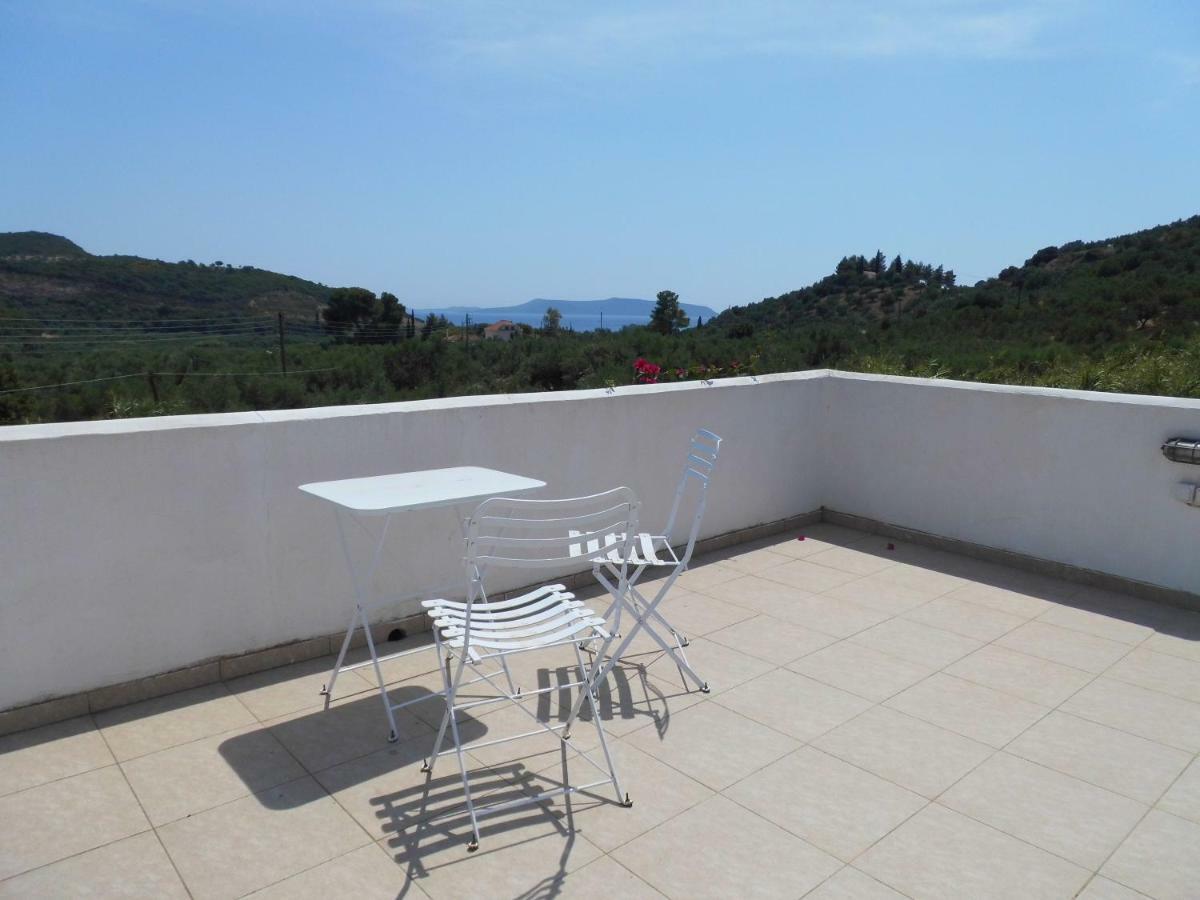 Lemon Tree Cottage Finikounta Exterior photo